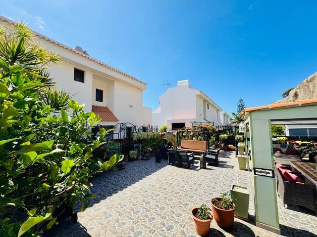 3 camera da letto Attico in vendita in Los Cristianos, Arona con piscina garage - 599.000 € (Rif: 9798341)