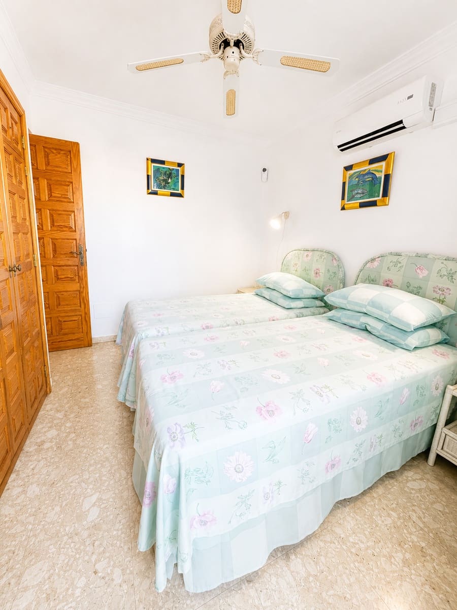 2 chambre Appartement à vendre à Amarilla Golf avec piscine - 285 000 € (Ref: 9812602)