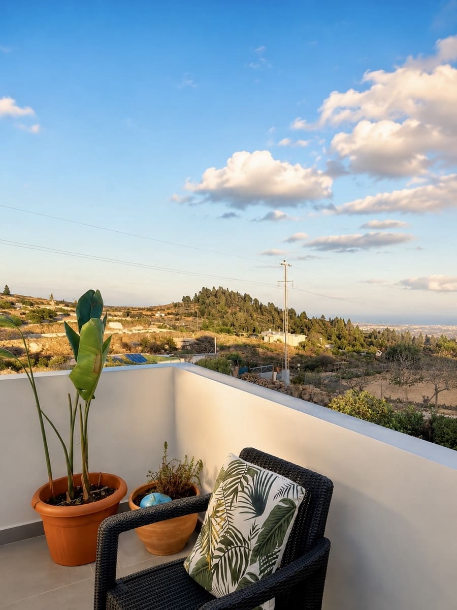 4 bedroom Finca/Country House for sale in Granadilla de Abona - € 350,000 (Ref: 9821330)