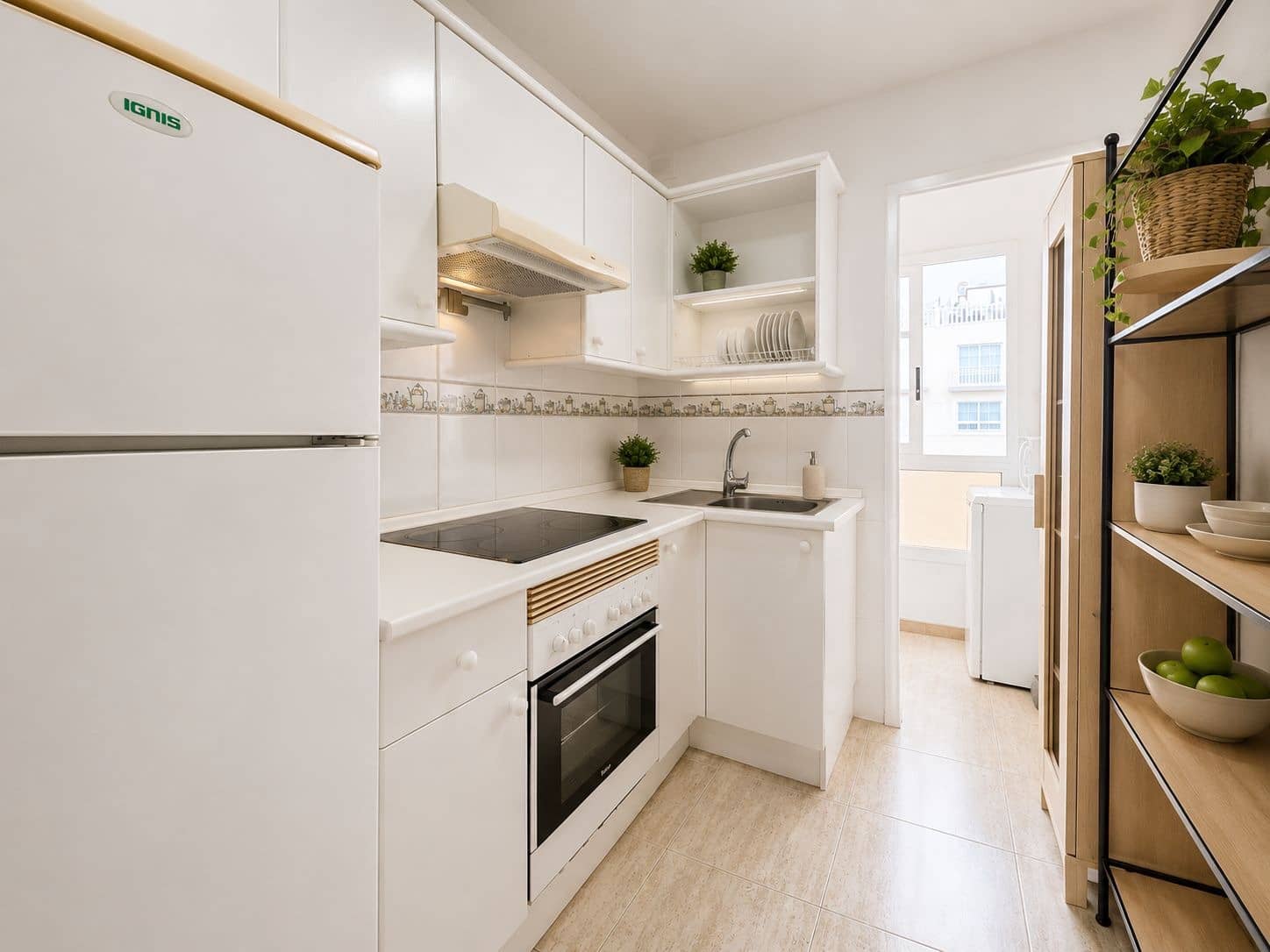 2 bedroom Apartment for sale in Adeje with pool garage - € 299,000 (Ref: 9891404)