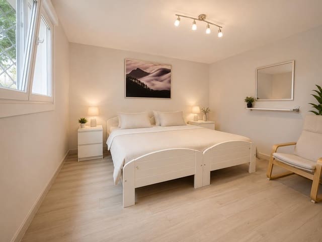 2 bedroom Apartment for sale in Chayofa, Arona with pool garage - € 259,000 (Ref: 9895409)