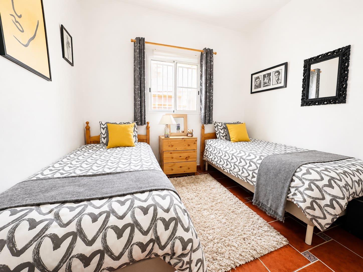 3 slaapkamer Bungalow te koop in Buenavista del Norte met garage - € 265.000 (Ref: 9909695)