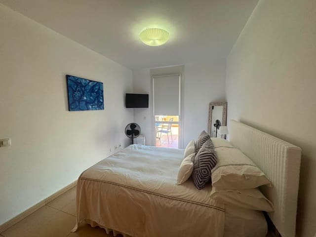 1 camera da letto Appartamento da affittare in Roque del Conde, Adeje con piscina - 1.200 € (Rif: 9997779)