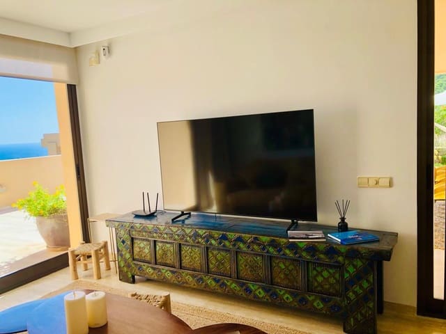 Apartamento de 3 habitaciones en San Jose / Sant Josep de Sa Talaia en alquiler con piscina - 4.800 € (Ref: 10097288)