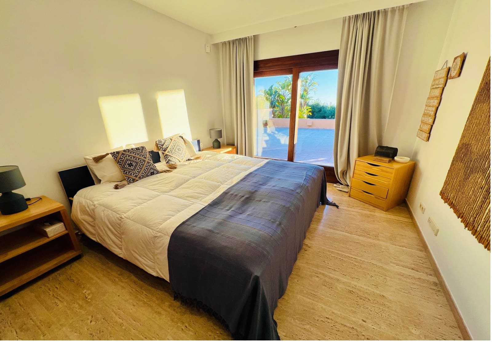 3 soveværelse Lejlighed til leje i San Jose / Sant Josep de Sa Talaia med swimmingpool garage - € 7.500 (Ref: 8664190)