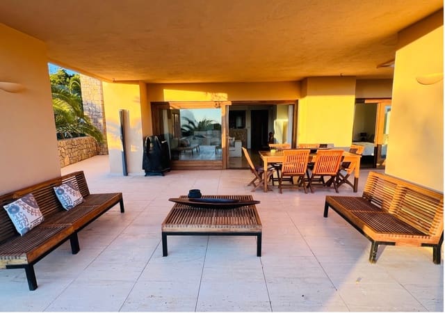 3 soveværelse Lejlighed til leje i San Jose / Sant Josep de Sa Talaia med swimmingpool garage - € 7.500 (Ref: 8664190)