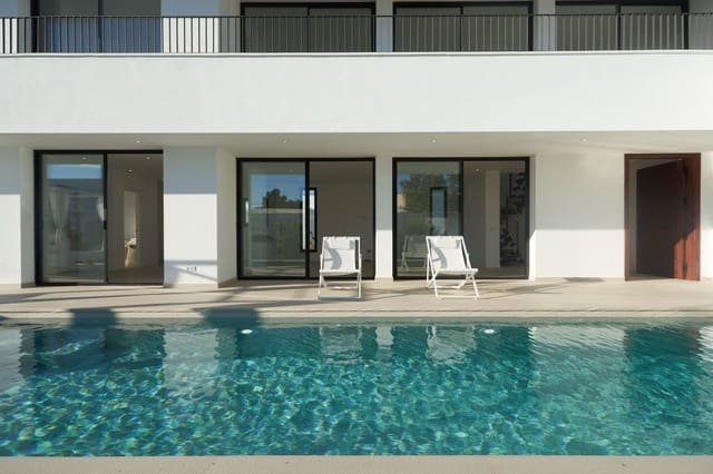 5 Zimmer Villa zu verkaufen in Sant Antoni de Portmany mit Pool Garage - 1.595.000 € (Ref: 8854335)