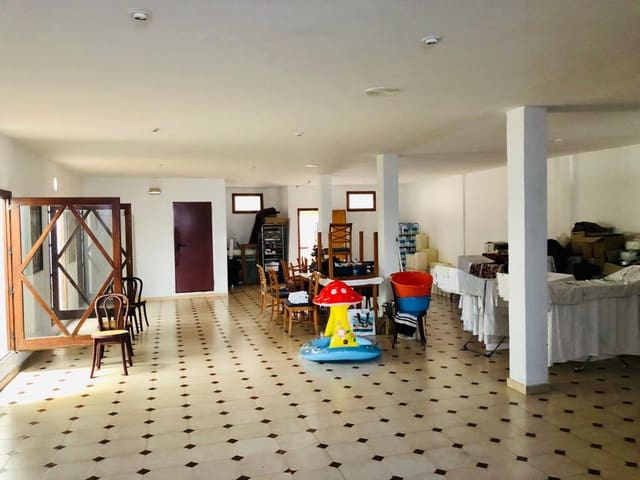 Kommersiell till salu i San Jose / Sant Josep de Sa Talaia - 2 300 000 € (Ref: 9101420)