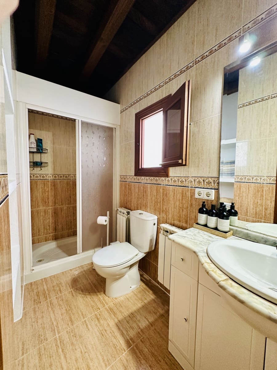 6 soveværelse Finca/Landehus til salg i Sant Joan de Labritja med swimmingpool garage - € 2.300.000 (Ref: 9165418)