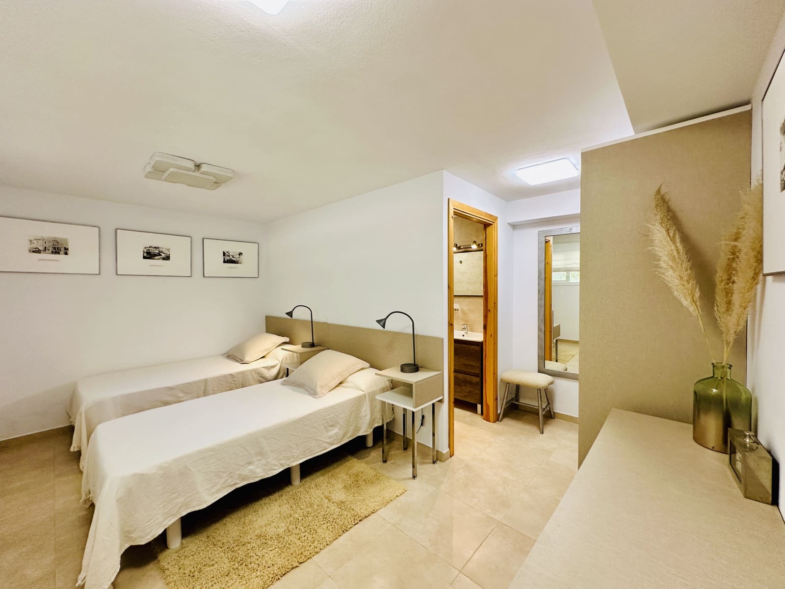 6 soveværelse Finca/Landehus til salg i Sant Joan de Labritja med swimmingpool garage - € 2.300.000 (Ref: 9165418)