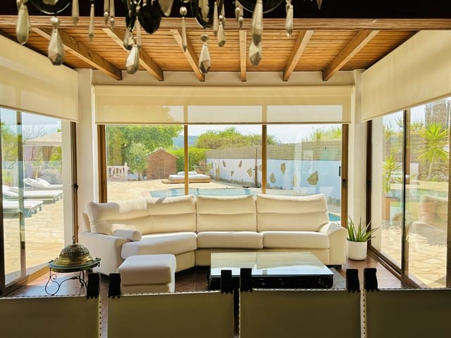 6 soverom Finca/Herregård til salgs i Sant Joan de Labritja med svømmebasseng garasje - € 2 300 000 (Ref: 9165418)