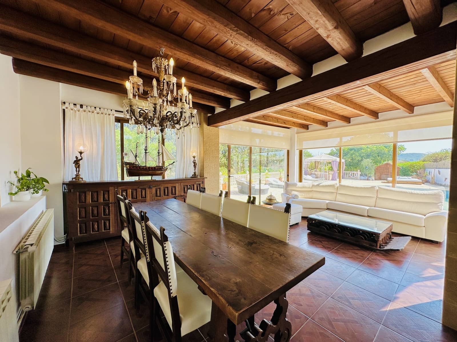 6 soveværelse Finca/Landehus til salg i Sant Joan de Labritja med swimmingpool garage - € 2.300.000 (Ref: 9165418)