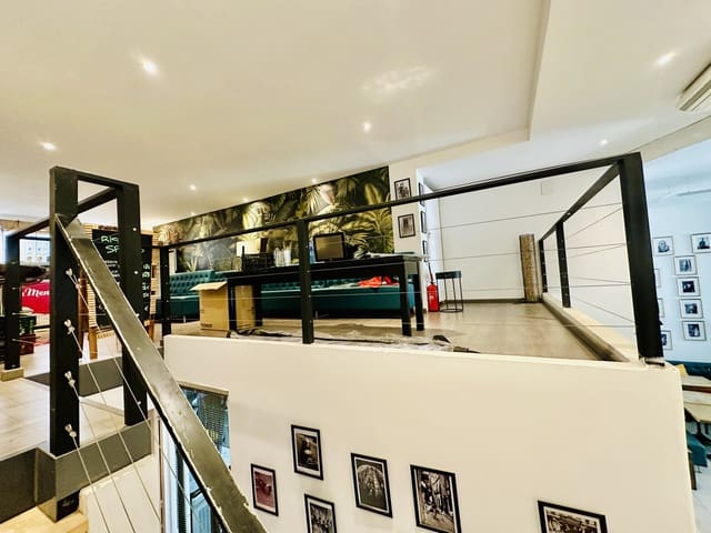 Commercieel te huur in Santa Eulalia / Santa Eularia - € 2.500 (Ref: 9248405)