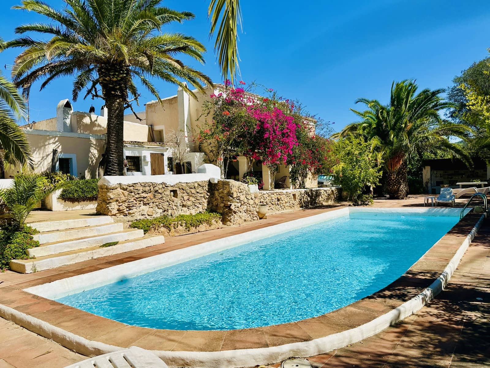 5 bedroom Finca/Country House for sale in San Jose / Sant Josep de Sa Talaia with pool garage - € 2,880,000 (Ref: 9265626)