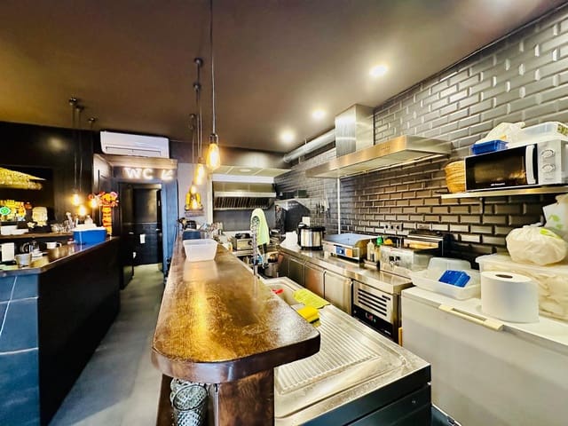 Local Comercial en Ibiza / Eivissa ciudad en alquiler - 1.750 € (Ref: 9282685)