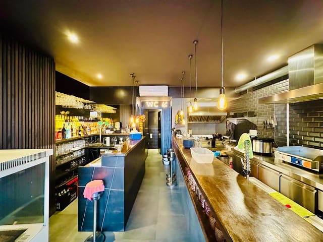 Local Comercial en Ibiza / Eivissa ciudad en alquiler - 1.750 € (Ref: 9282685)