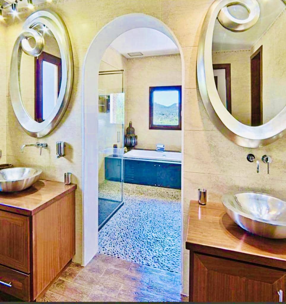 5 camera da letto Villa da affittare in Santa Eulalia / Santa Eularia con piscina garage - 10.500 € (Rif: 9341749)