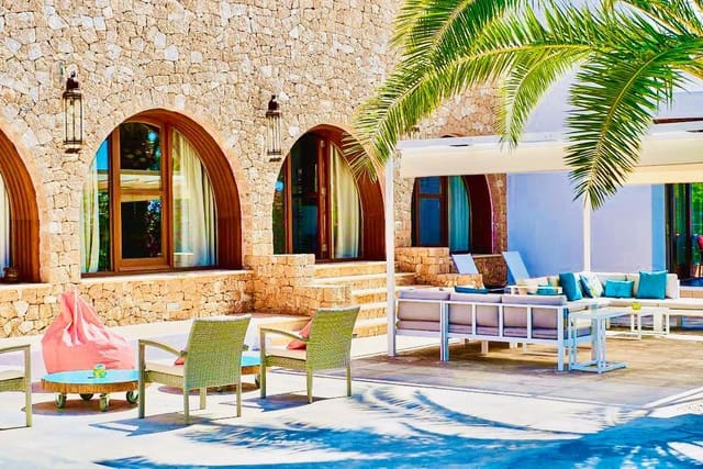 5 camera da letto Villa da affittare in Santa Eulalia / Santa Eularia con piscina garage - 10.500 € (Rif: 9341749)