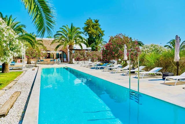 5 camera da letto Villa da affittare in Santa Eulalia / Santa Eularia con piscina garage - 10.500 € (Rif: 9341749)