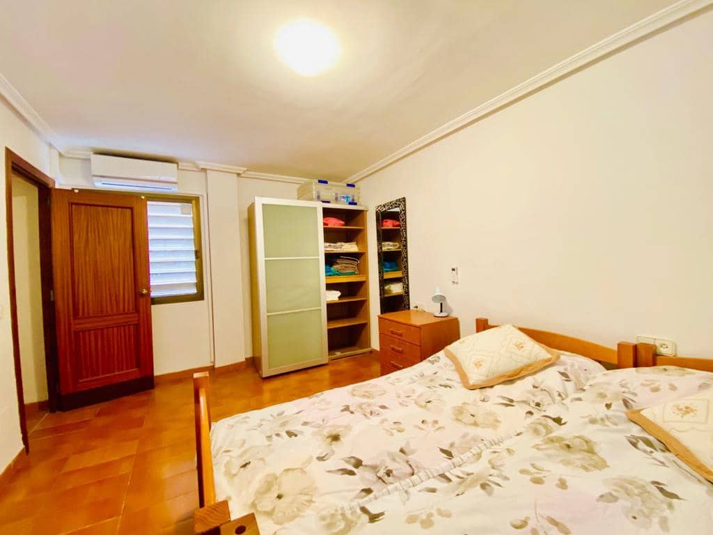 3 soveværelse Lejlighed til salg i Ibiza by - € 650.000 (Ref: 9352952)