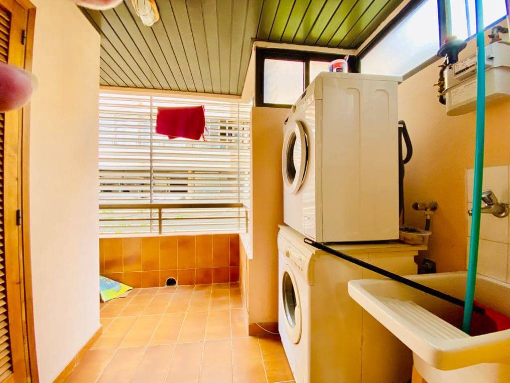 3 soveværelse Lejlighed til salg i Ibiza by - € 650.000 (Ref: 9352952)