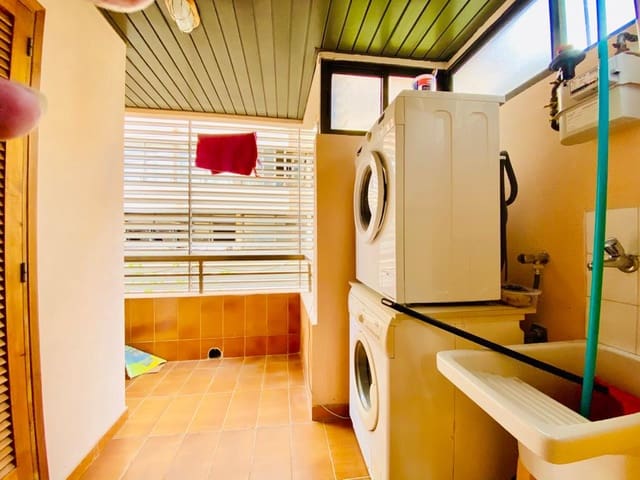 3 soveværelse Lejlighed til salg i Ibiza by - € 650.000 (Ref: 9352952)