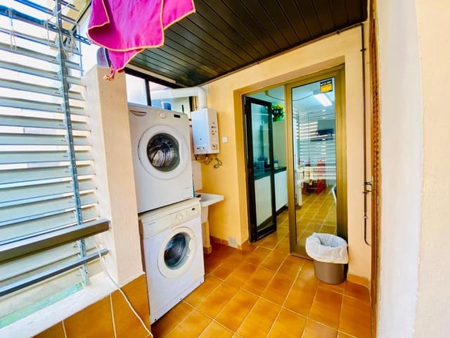 3 soveværelse Lejlighed til salg i Ibiza by - € 650.000 (Ref: 9352952)