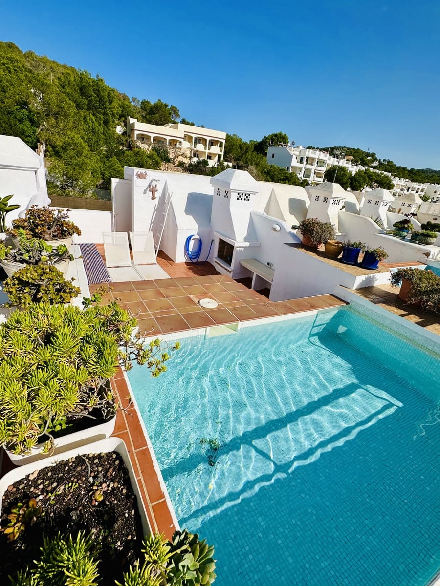 1 soveværelse Lejlighed til salg i San Jose / Sant Josep de Sa Talaia med swimmingpool - € 440.000 (Ref: 9388835)