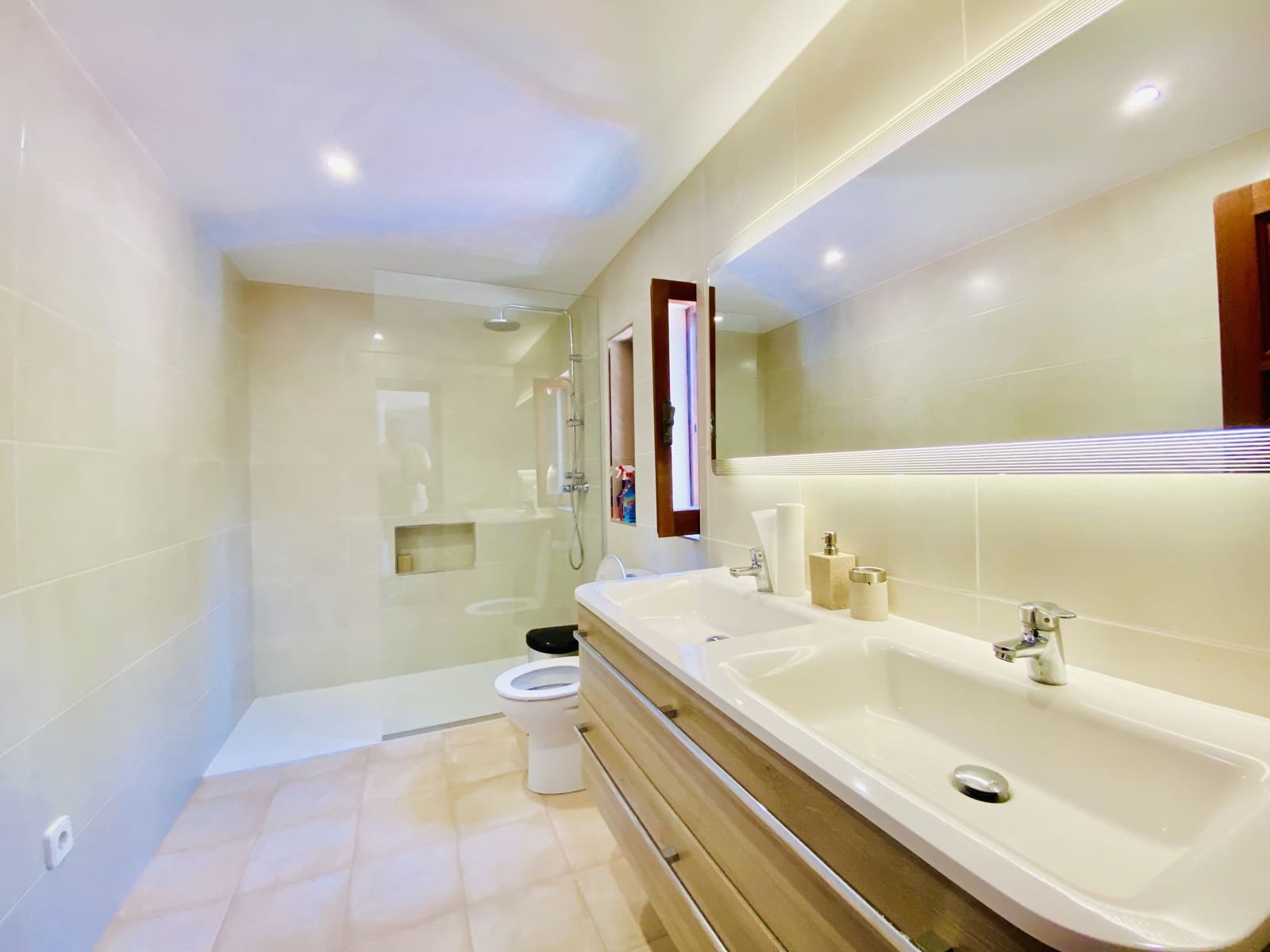 Chalet de 7 habitaciones en Sant Joan de Labritja en alquiler con piscina garaje - 6.700 € (Ref: 9467913)