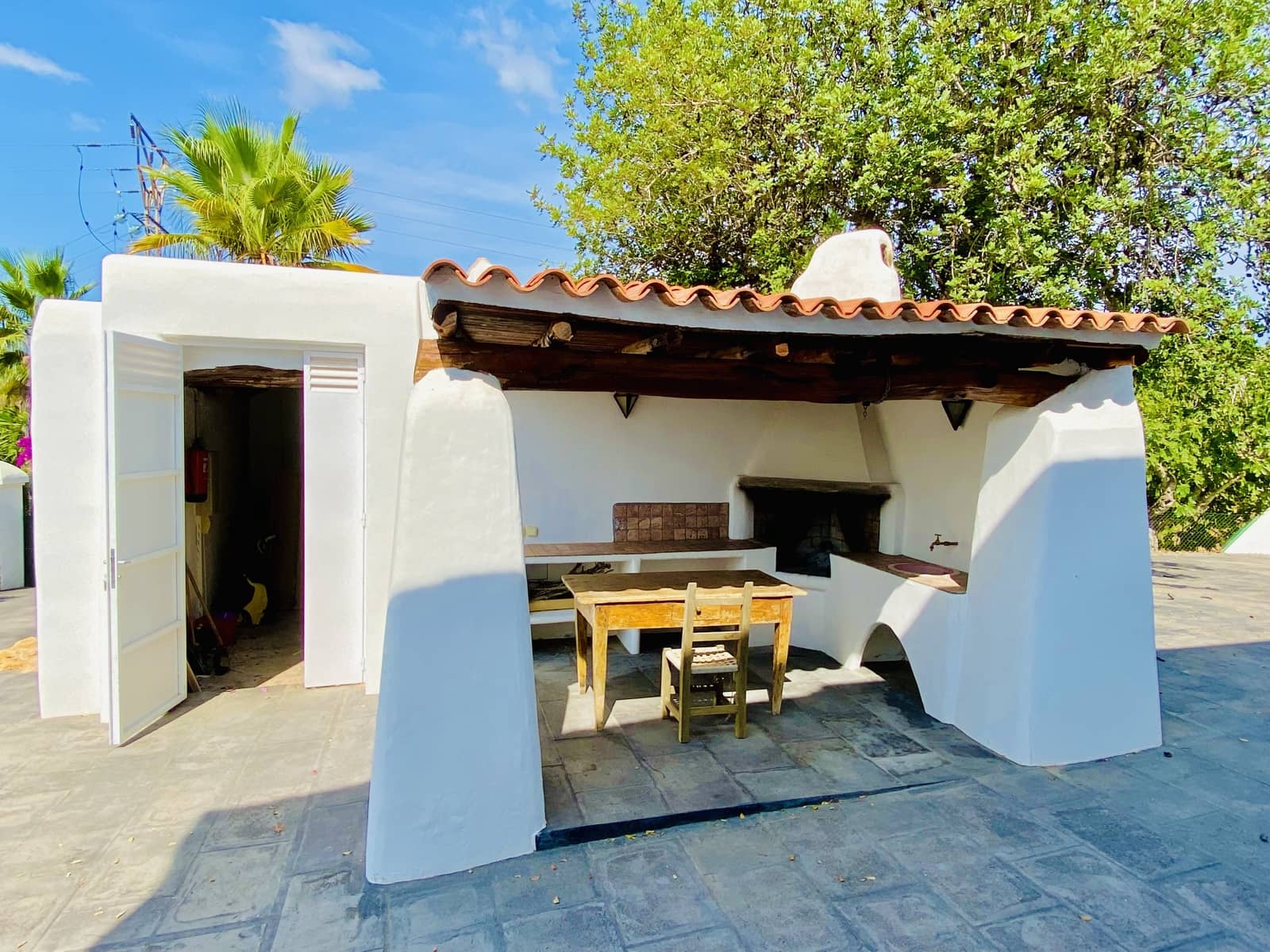 Chalet de 7 habitaciones en Sant Joan de Labritja en alquiler con piscina garaje - 6.700 € (Ref: 9467913)