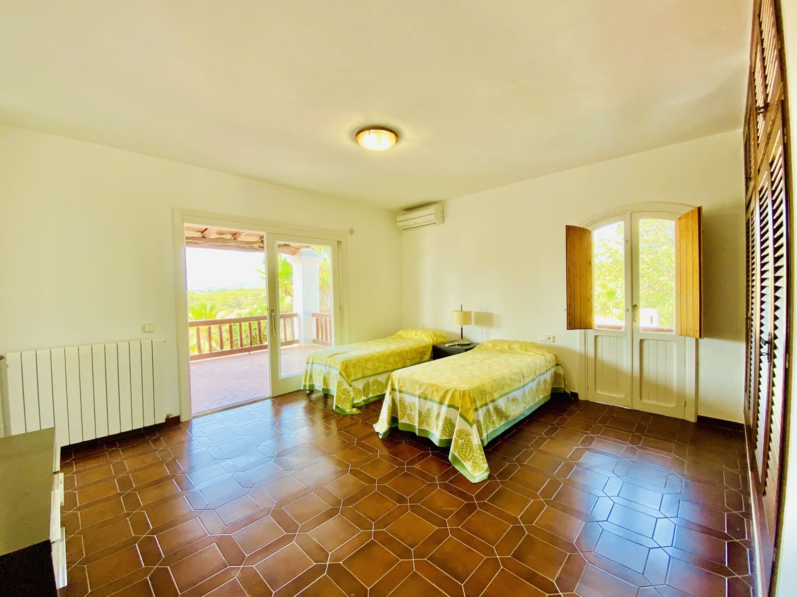 Chalet de 7 habitaciones en Sant Joan de Labritja en alquiler con piscina garaje - 6.700 € (Ref: 9467913)