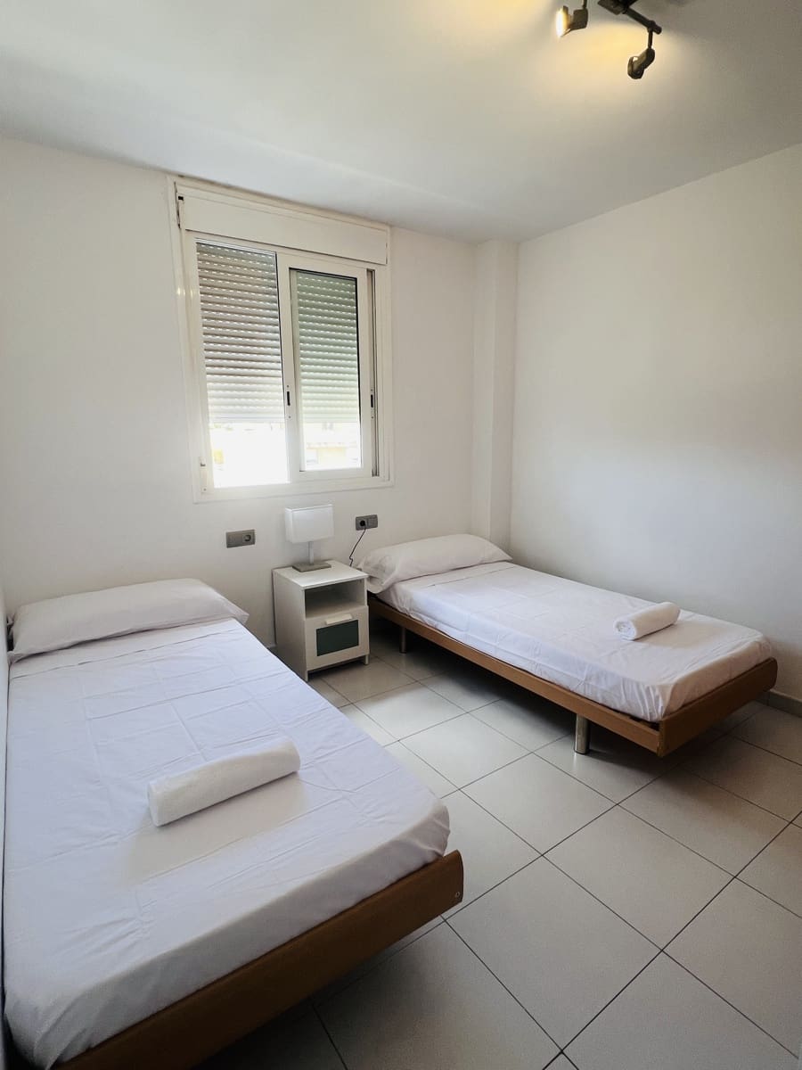 3 quarto Apartamento para venda em Playa d'en Bossa com piscina garagem - 795 000 € (Ref: 9470735)