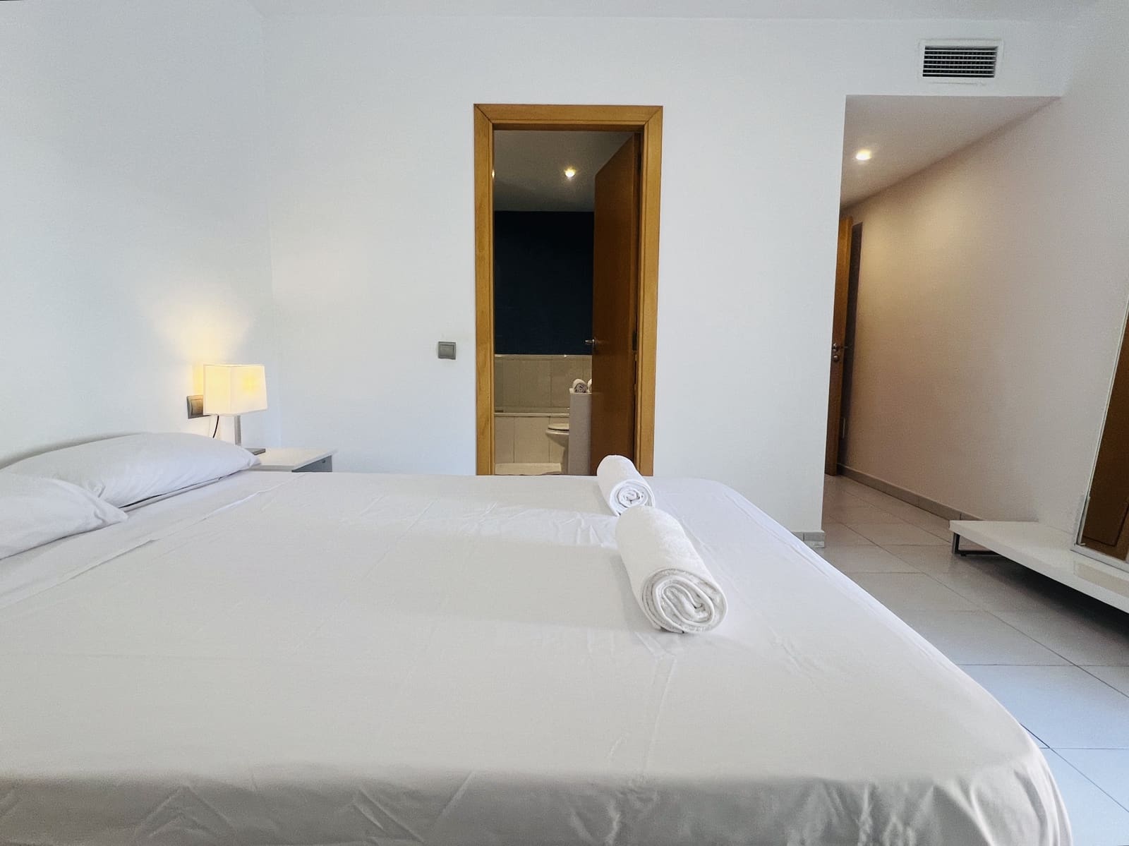 3 quarto Apartamento para venda em Playa d'en Bossa com piscina garagem - 795 000 € (Ref: 9470735)