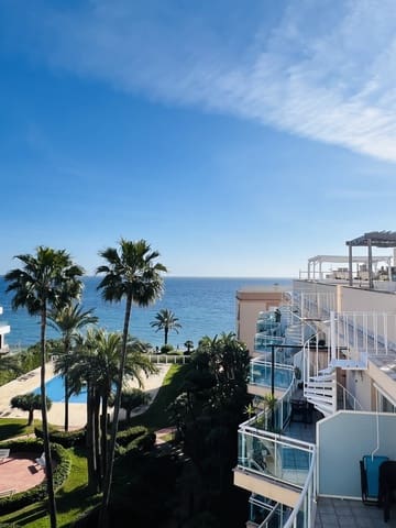 3 sovrum Lägenhet till salu i Playa d'en Bossa, San Jose / Sant Josep de Sa Talaia med pool garage - 795 000 € (Ref: 9470735)