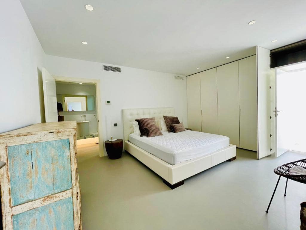 6 chambre Villa/Maison à vendre à Santa Eulalia / Santa Eularia avec piscine garage - 5 000 000 € (Ref: 9564017)