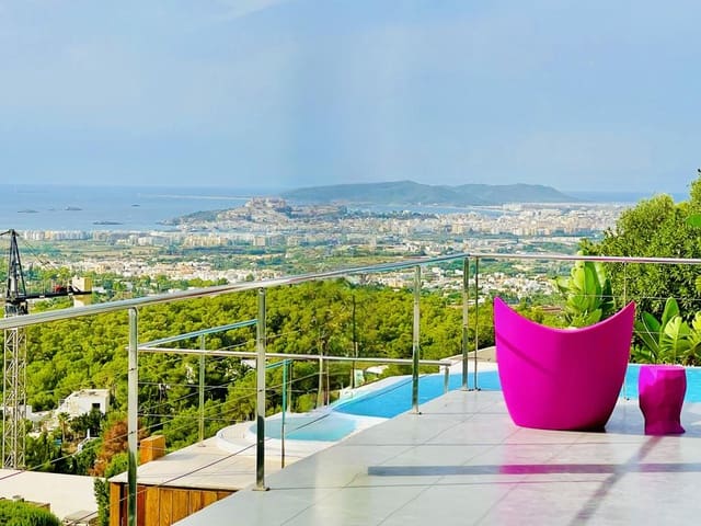 6 quarto Moradia para venda em Santa Eulalia / Santa Eularia com piscina garagem - 5 000 000 € (Ref: 9564017)