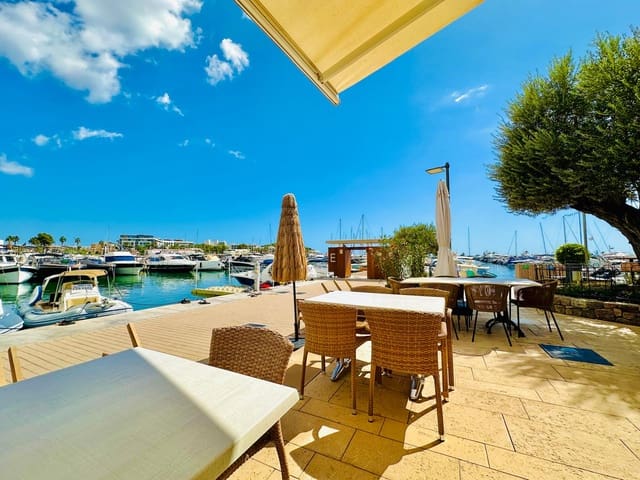 Kaupallinen vuokrattavana paikassa Santa Eulalia / Santa Eularia - 4 000 € (Ref: 9671147)