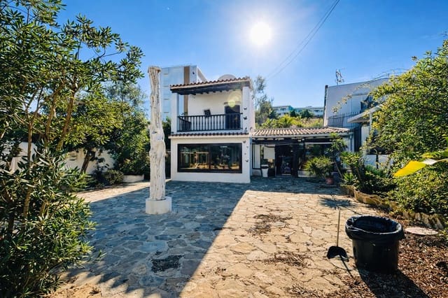 Erhverv til salg i San Jose / Sant Josep de Sa Talaia - € 1.290.000 (Ref: 9711132)