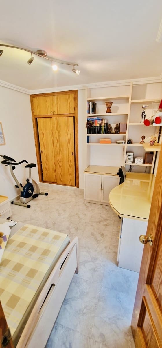 Apartamento de 3 habitaciones en Santa Eulalia / Santa Eularia en venta con garaje - 925.000 € (Ref: 9798398)