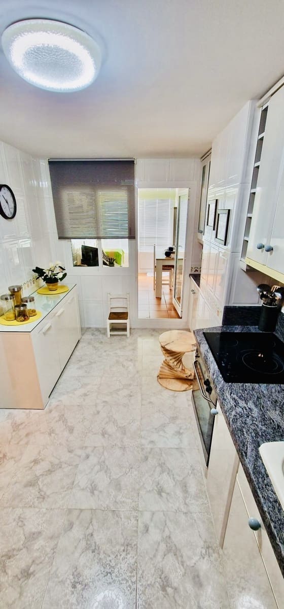 Apartamento de 3 habitaciones en Santa Eulalia / Santa Eularia en venta con garaje - 925.000 € (Ref: 9798398)