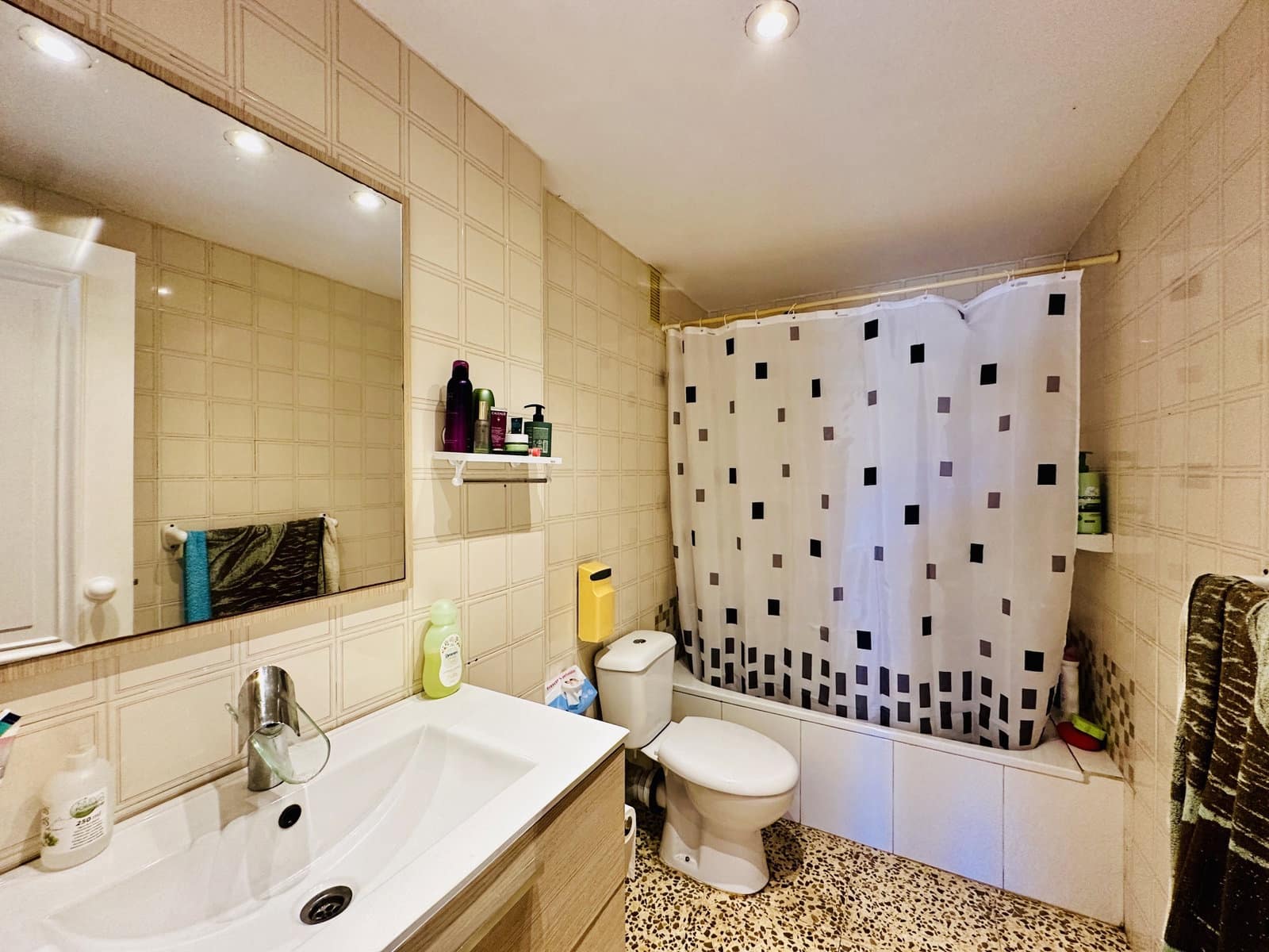 3 soveværelse Lejlighed til salg i Santa Eulalia / Santa Eularia - € 470.000 (Ref: 9892748)