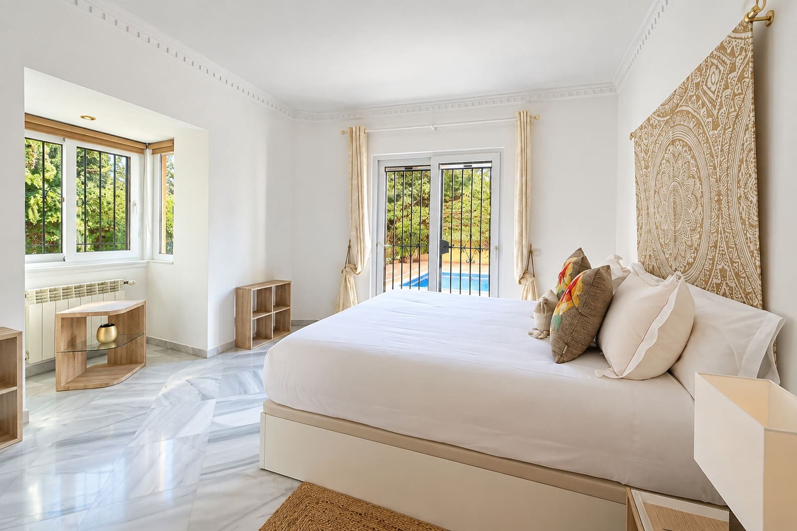4 sypialnia Willa do wynajęcia w Marbella z basenem garażem - 5 500 € (Ref: 10109381)