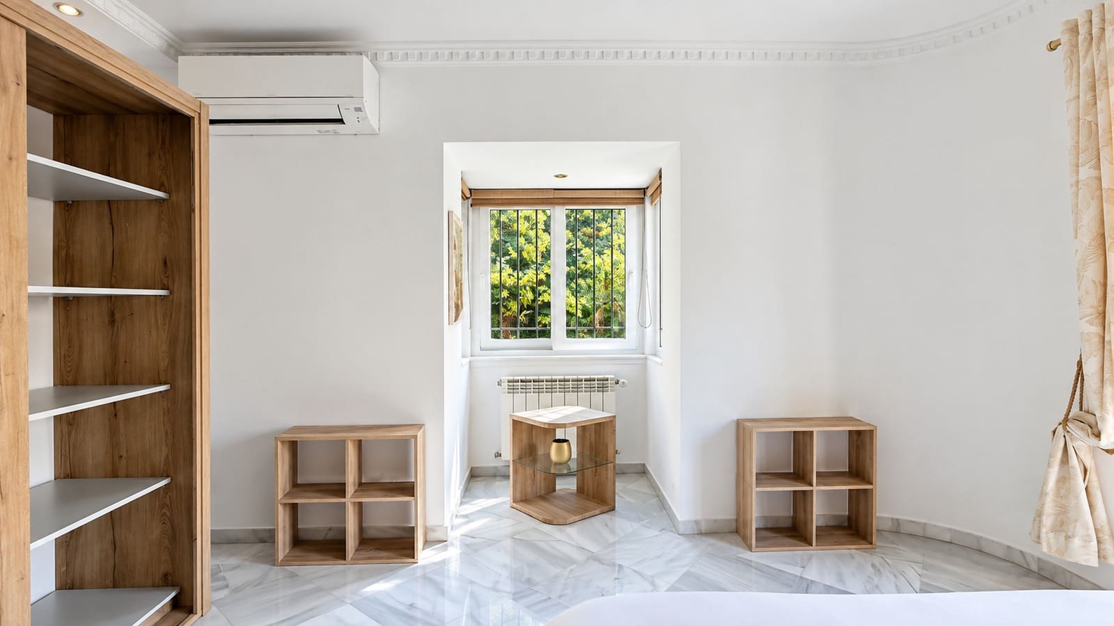 4 sypialnia Willa do wynajęcia w Marbella z basenem garażem - 5 500 € (Ref: 10109381)