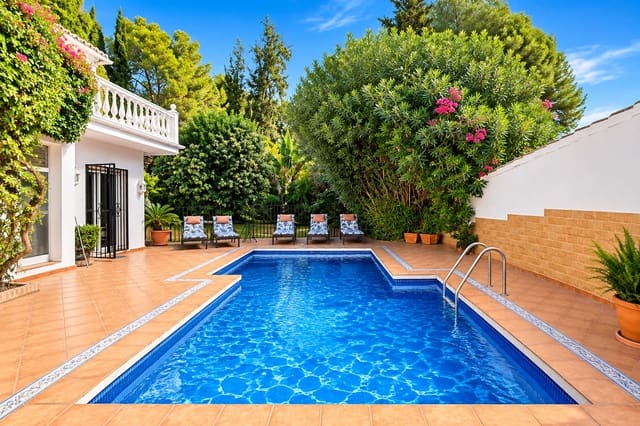 4 sypialnia Willa do wynajęcia w Nagüeles Alto, Marbella z basenem garażem - 5 500 € (Ref: 10109381)
