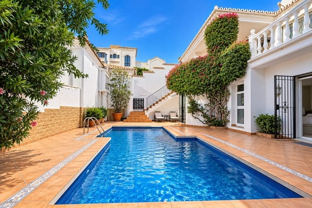 4 sypialnia Willa do wynajęcia w Nagüeles Alto, Marbella z basenem garażem - 5 500 € (Ref: 10109381)