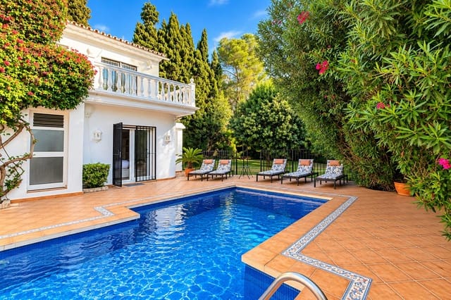 4 sypialnia Willa do wynajęcia w Nagüeles Alto, Marbella z basenem garażem - 5 500 € (Ref: 10109381)