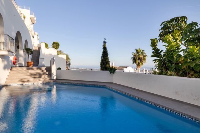 3 sovrum Takvåning till salu i Benahavís med pool garage - 1 395 000 € (Ref: 10115589)