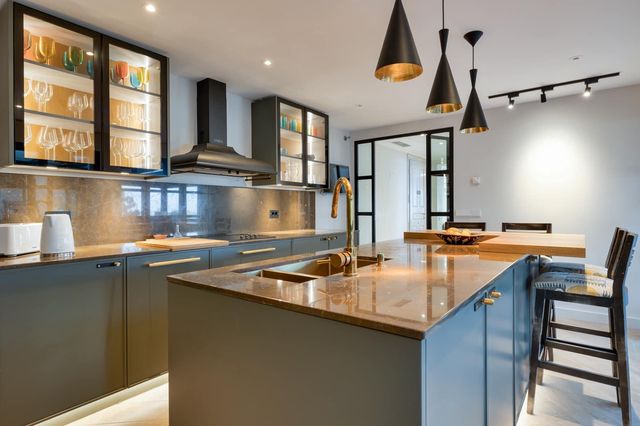 4 sovrum Takvåning till salu i Benahavís med pool garage - 1 795 000 € (Ref: 10115590)