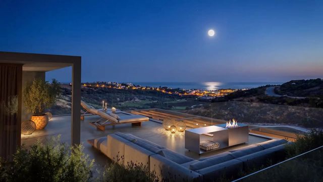 3 sypialnia Willa na sprzedaż w Valle Romano Golf, Estepona z basenem garażem - 1 590 000 € (Ref: 10115603)