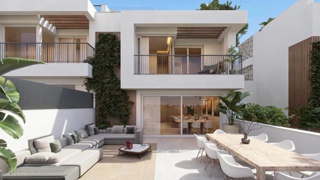 3 sovrum Hus till salu i Mijas Costa, Mijas med pool garage - 980 000 € (Ref: 10115604)